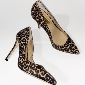 Leopard animal Print Heels. Size 5.5